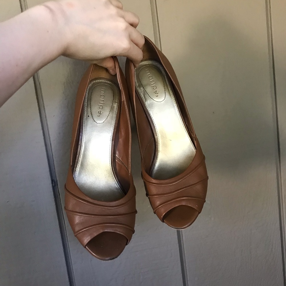 Maripe Brown Peep Toe Heels